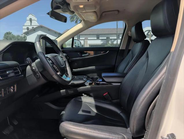 2022 Lincoln Nautilus Standard