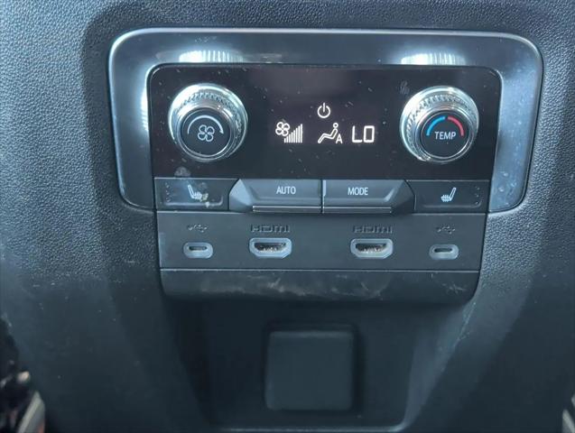 2021 GMC Yukon 2WD SLT