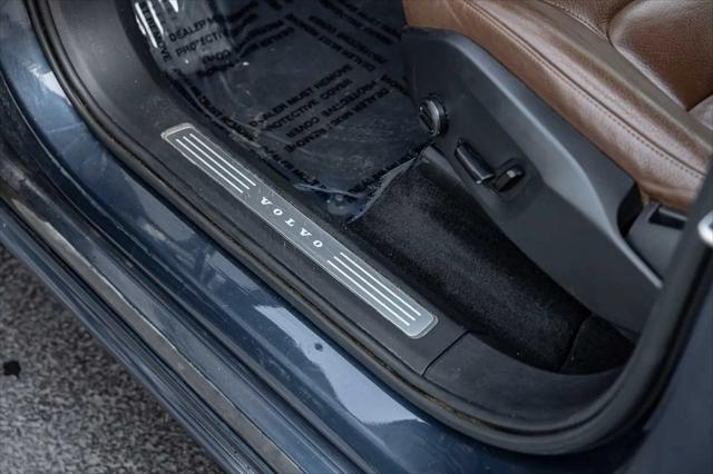 2022 Volvo XC90 T6 Momentum 7 Passenger
