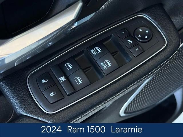 2024 Ram 1500 Laramie Crew Cab 4x2 5'7" Box