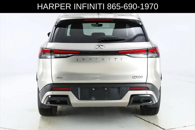 2023 INFINITI QX60 LUXE AWD