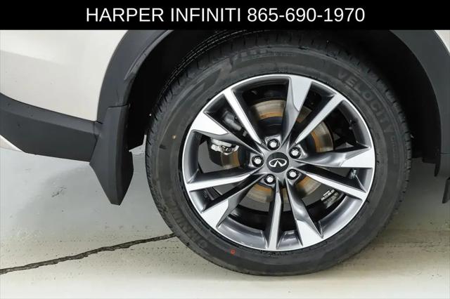 2023 INFINITI QX60 LUXE AWD
