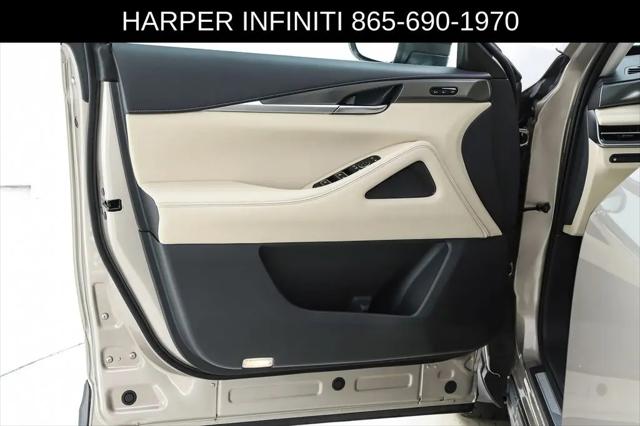 2023 INFINITI QX60 LUXE AWD