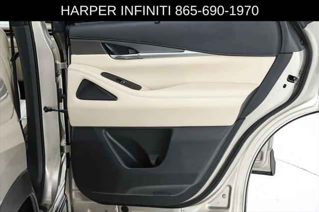 2023 INFINITI QX60 LUXE AWD