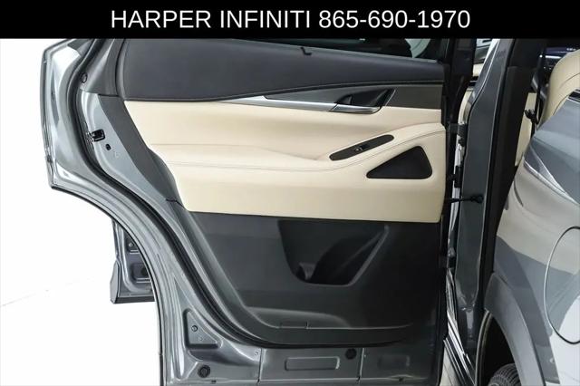 2023 INFINITI QX60 LUXE AWD