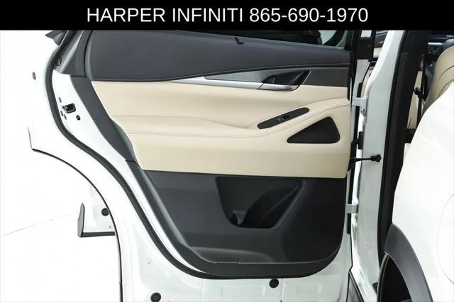 2023 INFINITI QX60 LUXE AWD