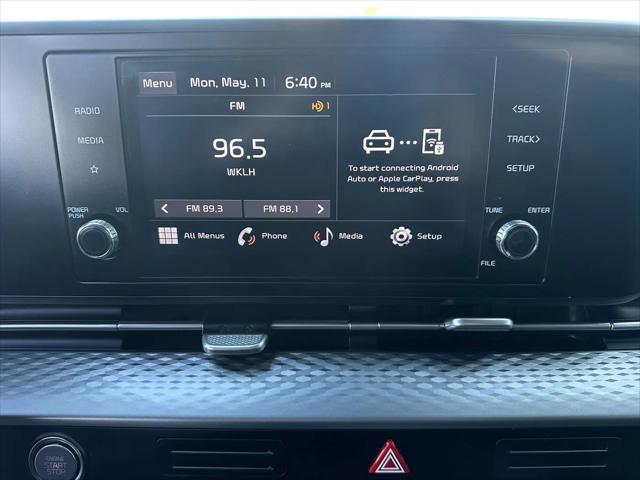 2023 Kia Carnival MPV LX Seat Package