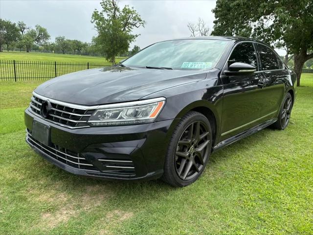 2019 Volkswagen Passat 2.0T SE R-Line for sale in San Antonio, TX
