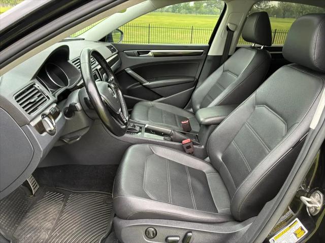 2019 Volkswagen Passat 2.0T SE R-Line