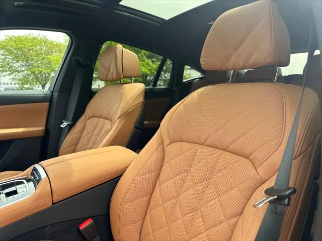 2027 BMW X6 xDrive40i