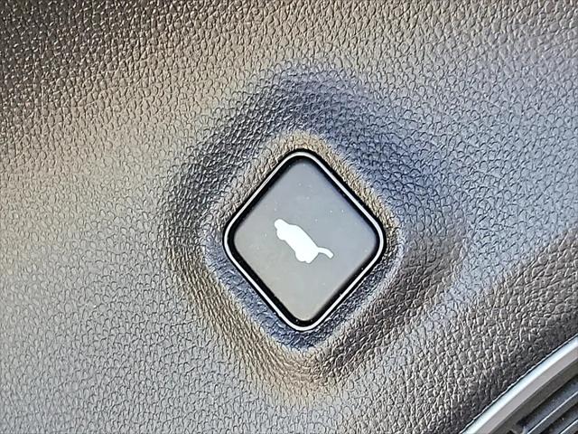 2023 Acura MDX Standard