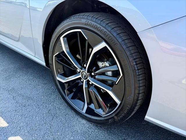 2025 Nissan Altima SR AWD