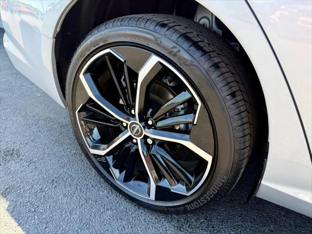 2025 Nissan Altima SR AWD