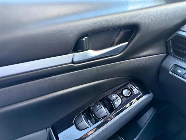 2025 Nissan Altima SR AWD