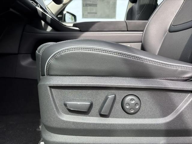 2026 INFINITI QX80 LUXE AWD