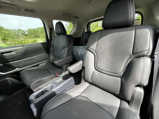2026 INFINITI QX80 LUXE AWD