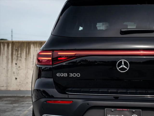 2025 Mercedes-Benz EQB 300 4MATIC
