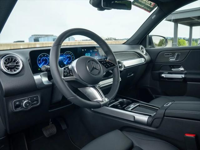 2025 Mercedes-Benz EQB 300 4MATIC