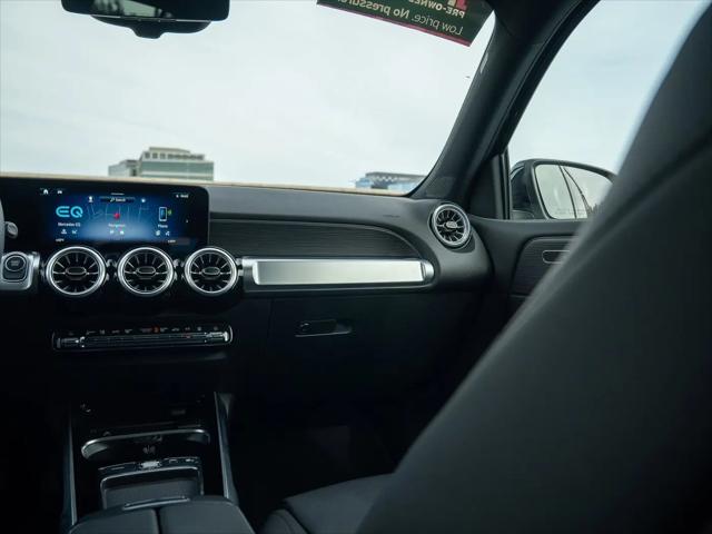 2025 Mercedes-Benz EQB 300 4MATIC