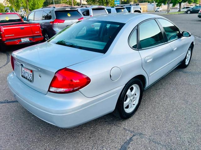 2007 Ford Taurus SE