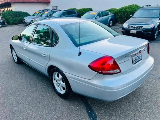 2007 Ford Taurus SE