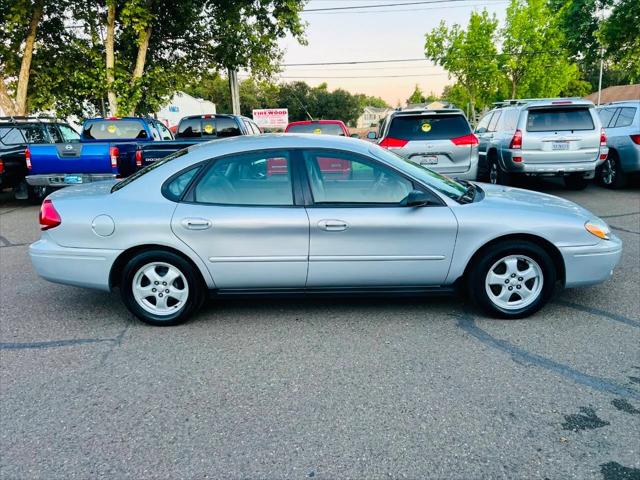 2007 Ford Taurus SE