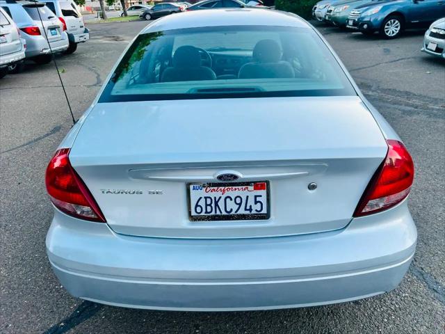 2007 Ford Taurus SE