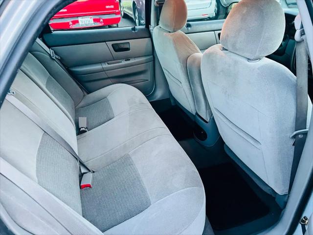 2007 Ford Taurus SE