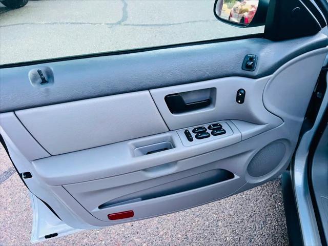 2007 Ford Taurus SE