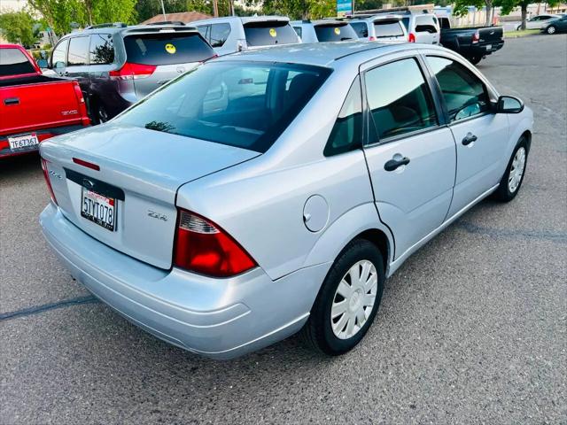 2006 Ford Focus ZX4
