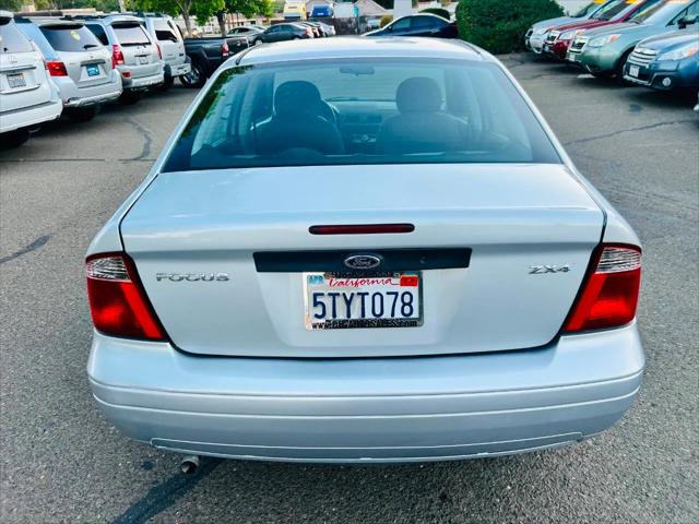 2006 Ford Focus ZX4