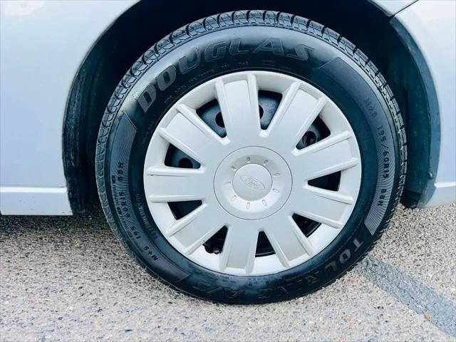 2006 Ford Focus ZX4