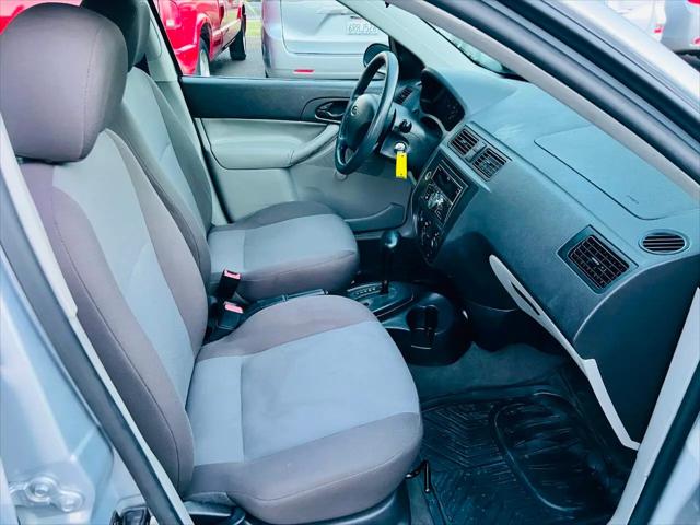 2006 Ford Focus ZX4