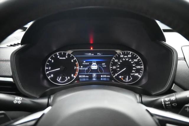 2021 Nissan Altima SR FWD