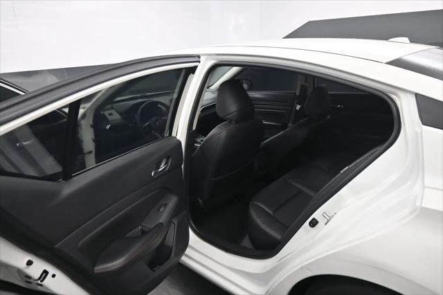2021 Nissan Altima SR FWD