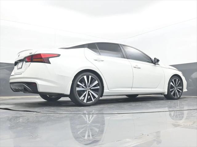 2021 Nissan Altima SR FWD