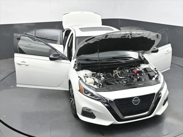 2021 Nissan Altima SR FWD