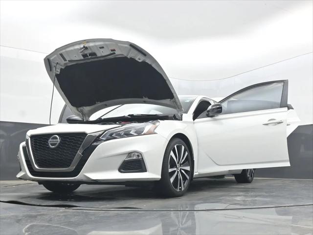 2021 Nissan Altima SR FWD