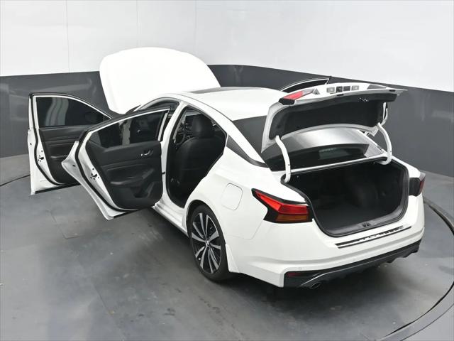 2021 Nissan Altima SR FWD