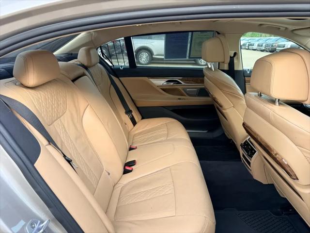 2018 BMW 7 Series 750i