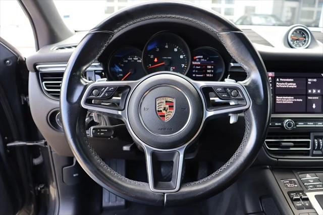 2021 Porsche Macan Macan
