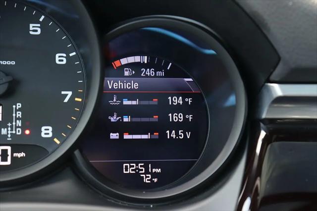 2021 Porsche Macan Macan