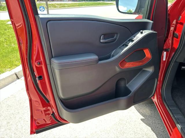 2026 Nissan Frontier Crew Cab PRO-4X 4x4