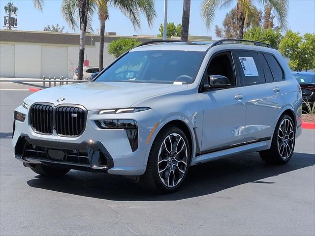 2025 BMW X7 M60i