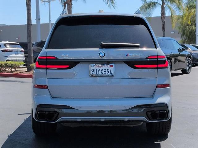 2025 BMW X7 M60i