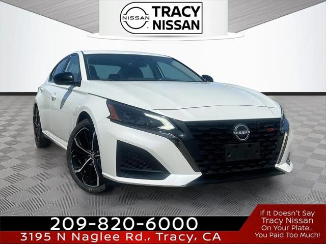 2023 Nissan Altima SR FWD for sale in Tracy, CA