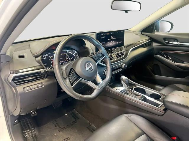 2023 Nissan Altima SR FWD