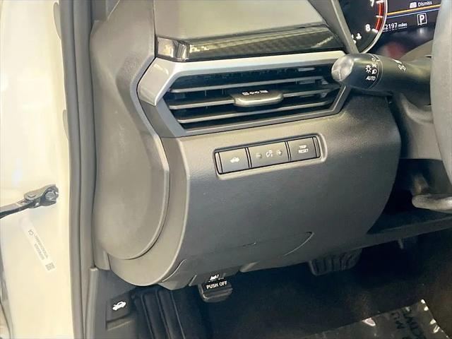 2023 Nissan Altima SR FWD