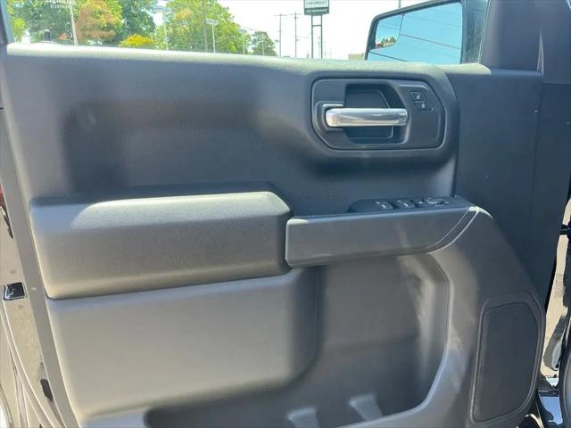 2026 Chevrolet Silverado 1500 4WD Crew Cab Short Bed Custom Trail Boss