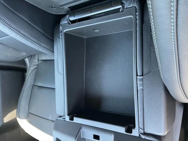 2026 Chevrolet Silverado 1500 4WD Crew Cab Short Bed Custom Trail Boss